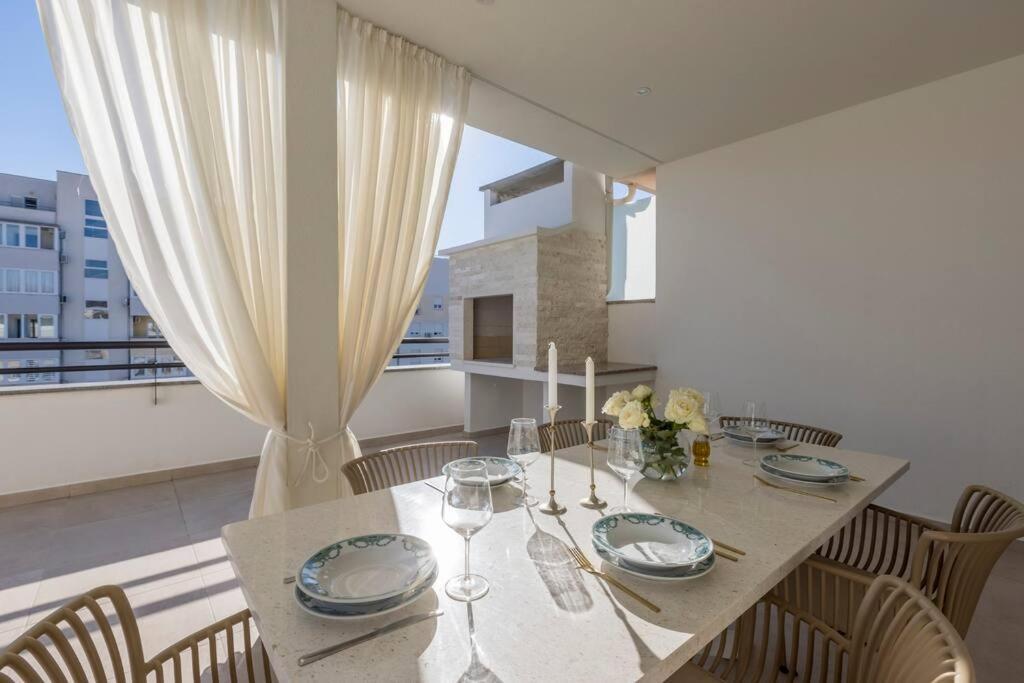 Luxury Rooftop Apartment Zalato Split Exterior photo